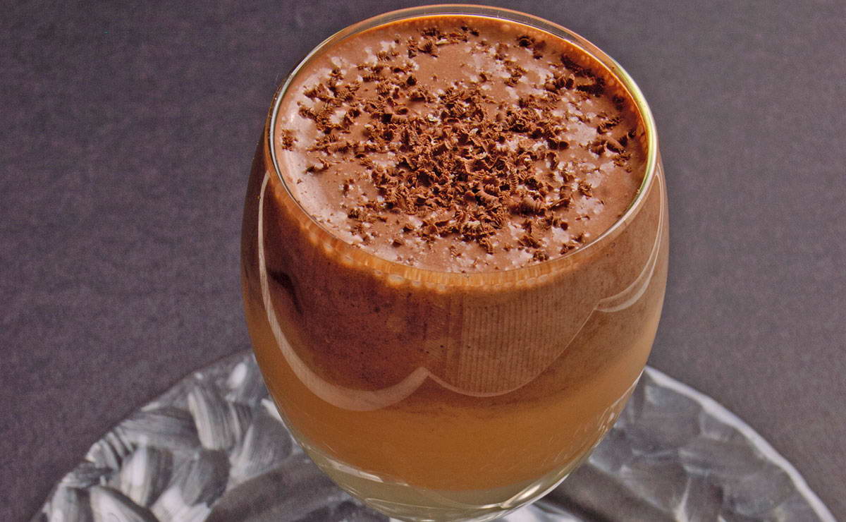 طريقة عمل موس الشوكولاتة بالبرتقال في 25 دقيقة - وصفة 2022